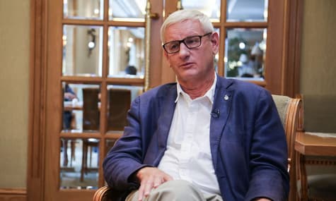 Swedish Diplomat Carl Bildt on Prisoner Swap and Minsk Agreements