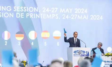 Парламентська асамблея НАТО закликала дозволити Україні бити західною зброєю по території рф