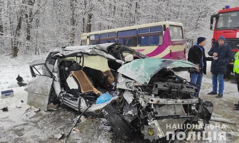 Унаслідок ДТП на Львівщині постраждали одразу 7 людей, зокрема дитина