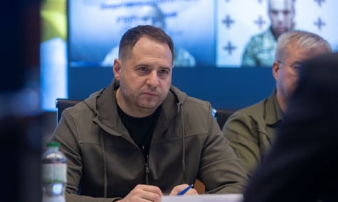 Zelenskyy accepts resignation of top aide Yermak after anti-graft searches