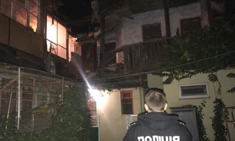 В Одесі обвалився черговий будинок, жителів евакуюють