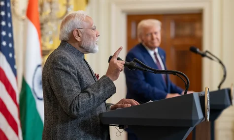 Індійські НПЗ уникають російської нафти, оскільки Нью-Делі хоче укласти торговельну угоду зі США — Reuters