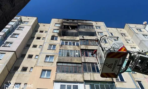 У Рівному 11-річний хлопчик загинув під час пожежі в багатоповерхівці, ще трьох дітей госпіталізували
