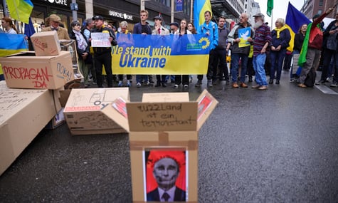 У Берліні відбулися мітинги на тлі закриття «російського дому»