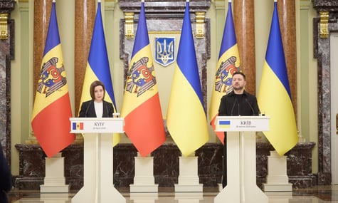 Україна буде представлена на саміті НАТО в Туреччині — Зеленський