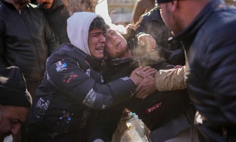 Число погибших от землетрясения в Турции и Сирии уже превысило 22,7 тысячи