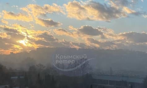 В оккупированном Крыму раздались взрывы, зажгли дымовую занавесу — СМИ