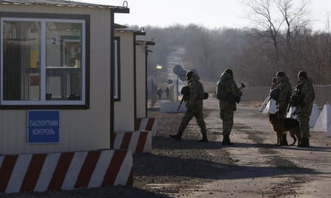 «Нині вже»: Донбасс, разведение войск и Нацкорпус на линии соприкосновения
