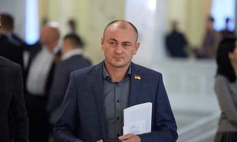 Мажоритарник з округу, куди входять Нові Санжари, вирішив поговорити з мешканцями району про коронавірус