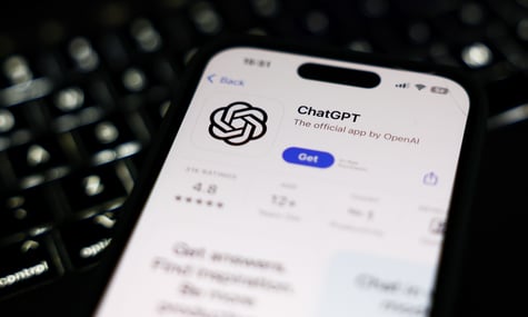 ChatGPT зможе сповіщати близьких про суїцидальні думки користувача