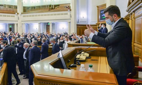 Чому ухвалений закон про ринок землі не принесе суттєвих змін та чому його треба було ухвалити