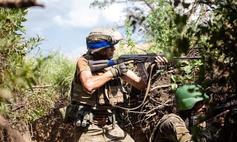 росіяни марно штурмували на кількох напрямках: Генштаб про ситуацію на фронті зранку 16 листопада