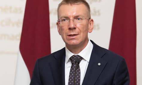У Латвії заявили, що Україні треба дозволити завдавати удари по військових об'єктах у росії