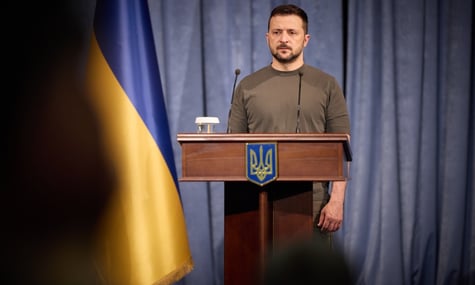 Зеленський доручив уряду працювати над дозволом від партнерів на використання далекобійної зброї