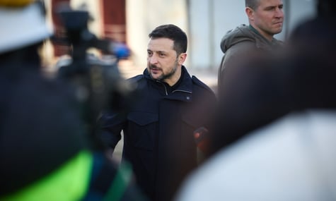 ЗМІ: Україна передала США допрацьований проєкт угоди про партнерство. Через це зустріч Зеленського й Венса перенесли