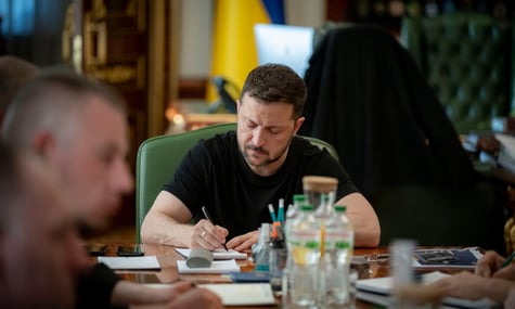 Зеленський увів нові санкції проти рф, які синхронізовані із санкціями ЄС