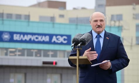 The Father That Doesn't Want To Leave: Between Authoritarian Violence And Social Anger in Belarus