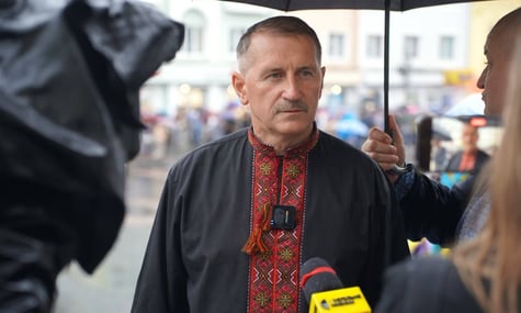 «Кучмо, не кради, громаду не дури». Міський голова Дрогобича програв суд через ШІ-пісню зі звинуваченнями в корупції