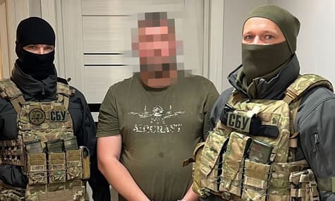 СБУ ликвидировала каналы выезда уклонистов в россию. Подозреваемым помогал сотрудник ФСБ