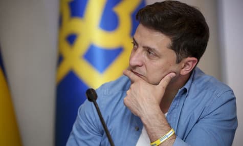 Зеленский проводит срочное совещание из-за гибели четырех военных на Донбассе