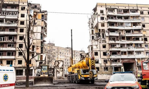 Удар по Днепру: в больницах остаются 10 пострадавших, среди них — ребенок
