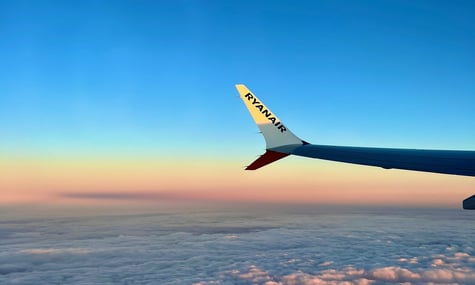 Через перебої із GPS літак Ryanair не зміг приземлитися з першої спроби у Вільнюсі