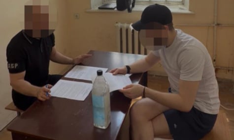 ДБР оголосило нові підозри фігурантам у корупції на закупівлях для війська. Імовірно, йдеться про Гринкевичів