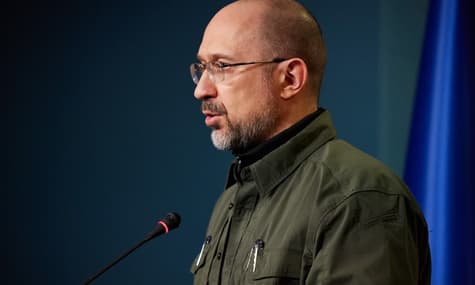 Украинцы, потерявшие работу, получат по 6500 грн от государства уже на следующей неделе — Шмыгаль