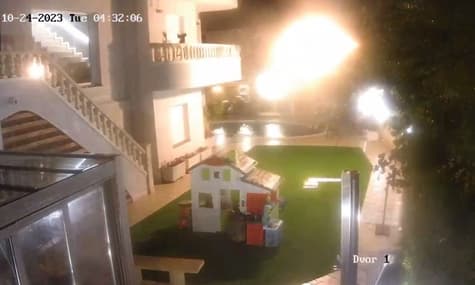 Віллу Шарія в Іспанії начебто закидали «коктейлями Молотова». Той відреагував