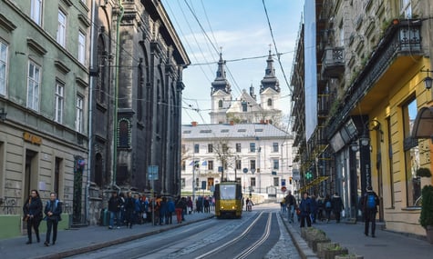 У Львові відключили від світла частину лікарень і комунальний електротранспорт. У чому причина? (ДОПОВНЕНО)