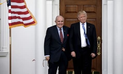 Особистий адвокат Трампа Джуліані прибув до Києва — The New York Times