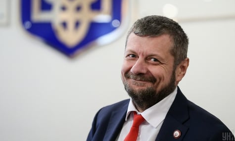 YouTube-канали Мосійчука та Шапошнікова заблокували для українців