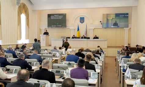 «Щоб у нас не було деб*лів». Депутатка з Кривого Рогу образливо висловилась щодо дітей із захворюваннями. Потім вона перепросила