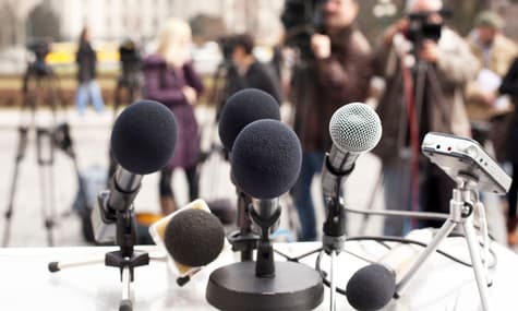 Ukrainian Journalists to Government: Don’t Meddle