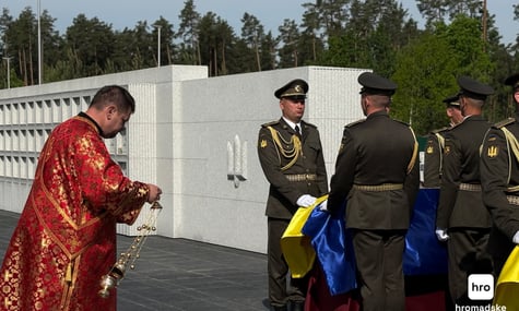 Хто наступний за Андрієм Мельником? Або які видатні українці мають лежати поряд у Пантеоні