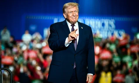 «Це їхня проблема»: Трамп відреагував на бажання Гренландії обрати Данію замість США