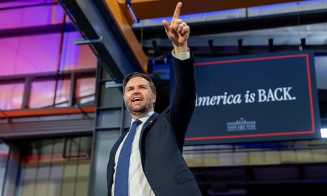 Віцепрезидент США розповів, що він «одержимий» відео з НЛО: Ще не дійшов до суті