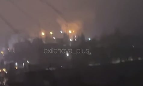 Після нічної атаки дронів у російському Воронежі проблеми зі світлом та опаленням. Ймовірно, під ударом була ТЕЦ