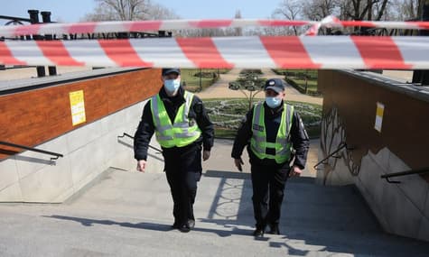 Где и какие дополнительные ограничения ввели в Украине на эти выходные