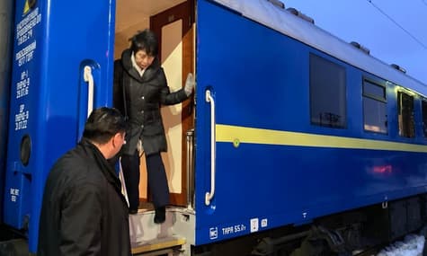 Глава МИД Японии прибыла в Киев. Это ее первый зарубежный визит в этом году