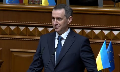 «Інформація спотворена, я — Телець». Глава МОЗ про «консультації» Єрмака з «ворожкою» перед призначенням