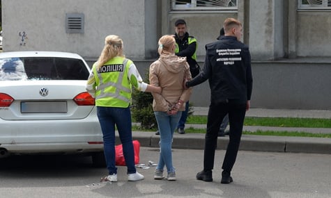 У Сумах мати намагалася продати новонароджену дитину за 30 тисяч доларів — поліція