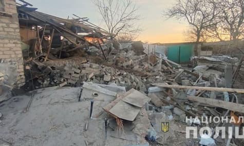 Поліція відкрила справу через нічний обстріл бойовиками села на Донбасі. Снаряди знищили декілька будинків