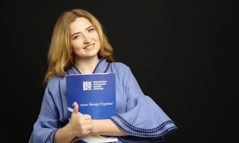 Екс-кандидатка від «Слуги народу» стверджує, що її незаконно виключили зі списку