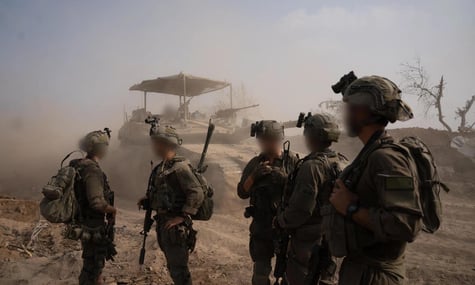 В армії Ізраїлю служить понад 3000 громадян України. Це п'яте місце у списку всіх іноземців