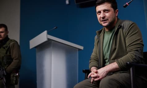 «Країна не знає більше вихідних,  і так — до перемоги»: Зеленський звернувся до українців у 10-ий день війни