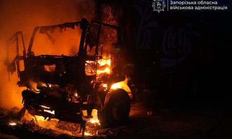 Потрійний удар у Сумах та вбивство продавчині у Запоріжжі — головне про нічні обстріли