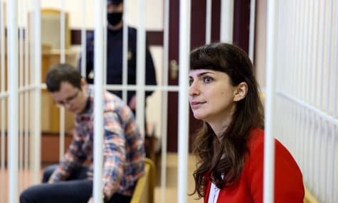 У Білорусі засудили медика та журналістку, які заперечили слова Лукашенка про «п'яного» протестувальника, що загинув