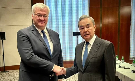 Сибіга отримав запрошення з Китаю приїхати з візитом