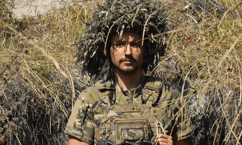 Американець, який ввічливо брав у полон росіян, розповів, що приїхав в Україну через скандальну зустріч в Овальному кабінеті